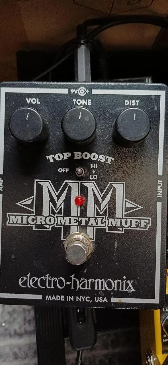 Electro Harmonix Micro Metal Muff