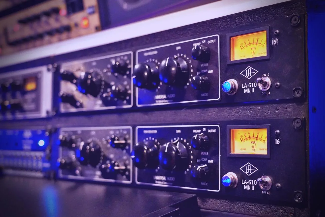 Universal Audio LA-610 mk-II (výměna možná)