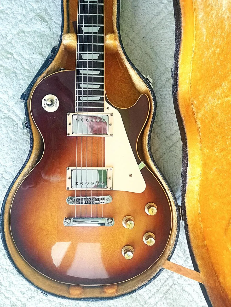 Greco Les Paul Standard EG-500 r.1978 s kufrom – Japan