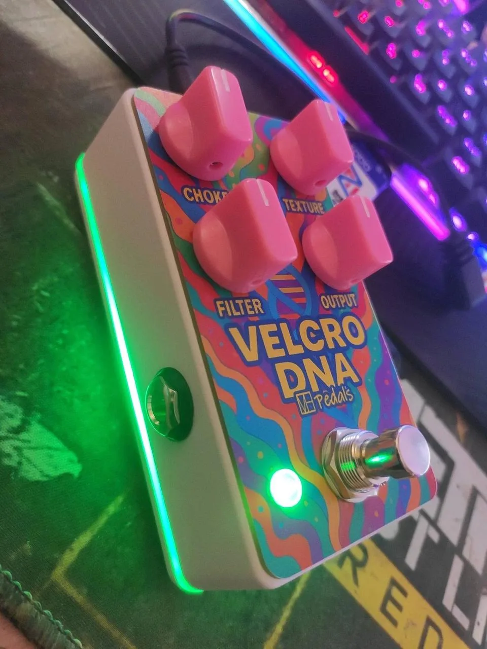 Velcro DNA silikonový fuzz