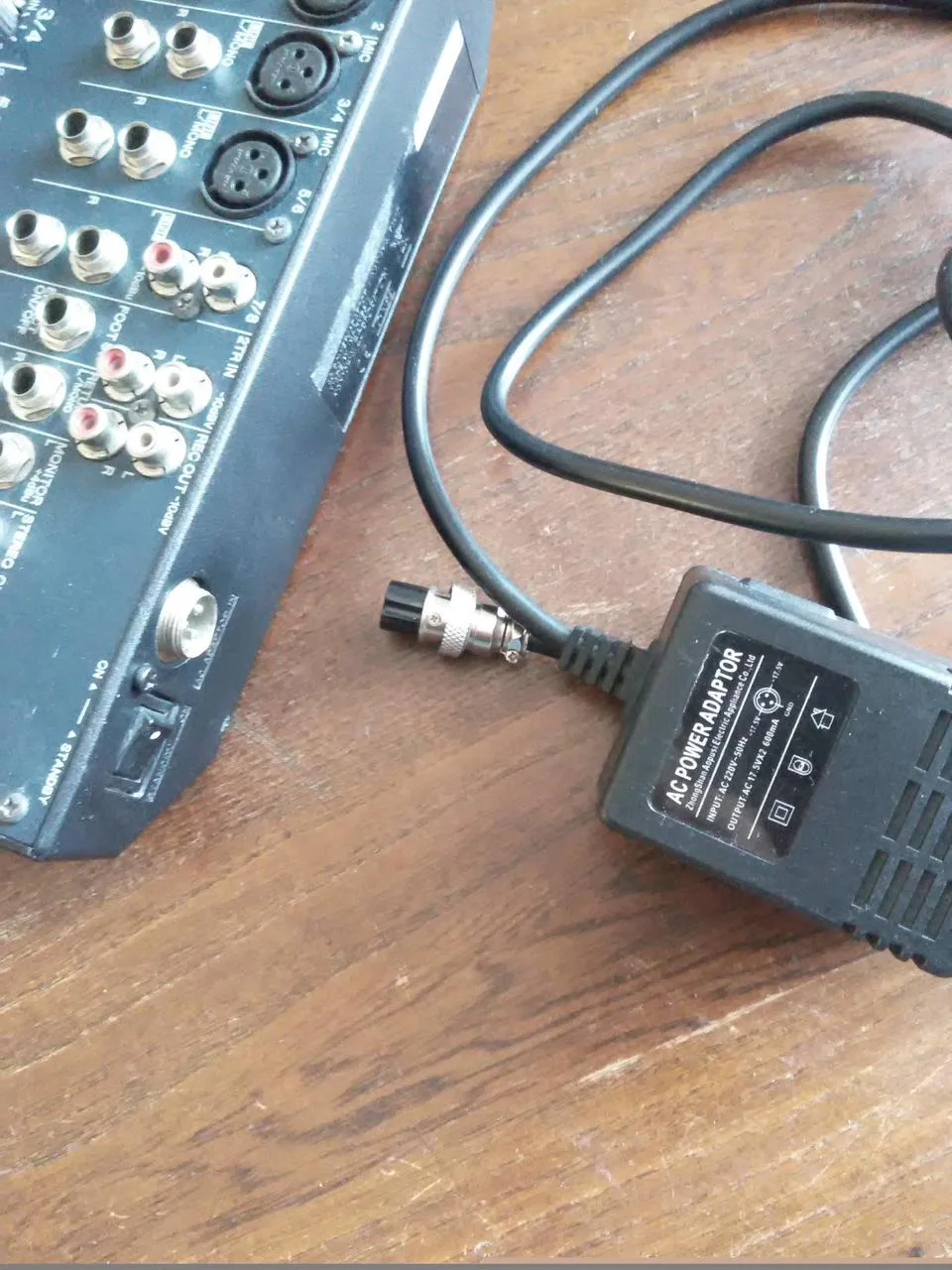 Mix Yamaha MG82CX (zamluveno)