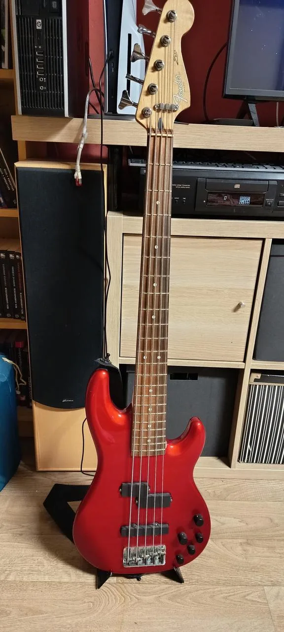 Fender Deluxe Zone Bass V