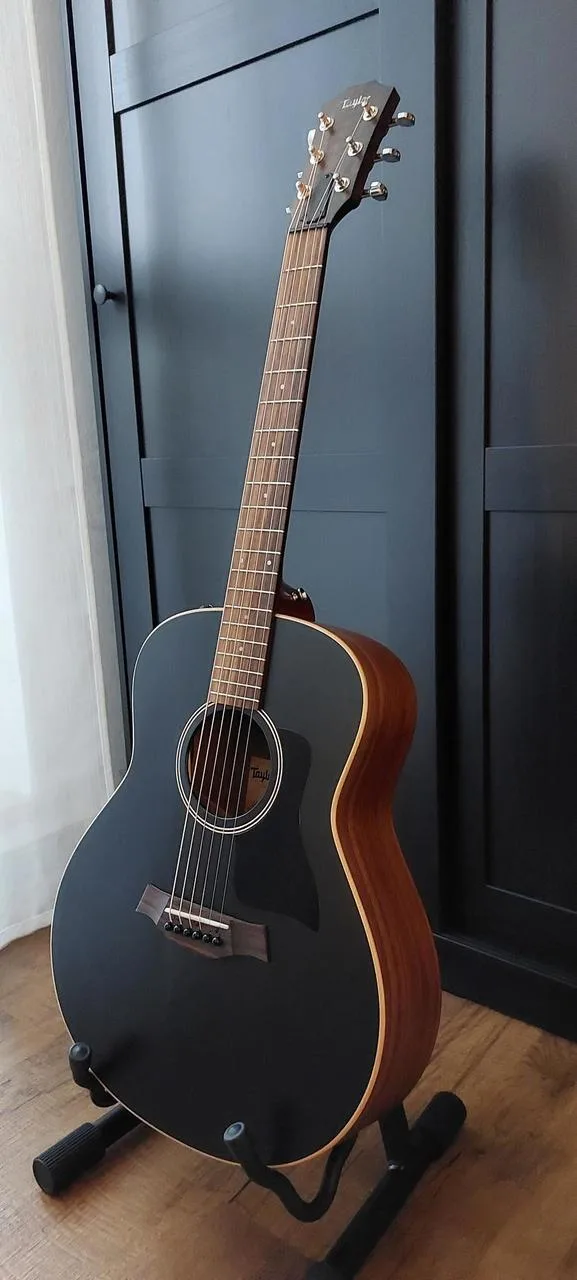 Taylor GTe Blacktop