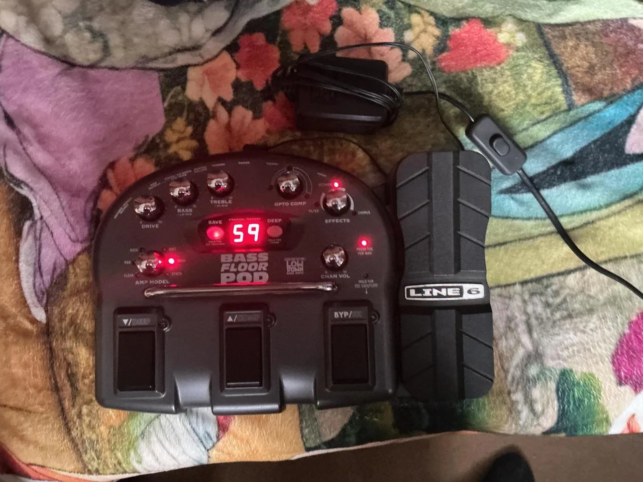 Line6 BASS FLOOR POD