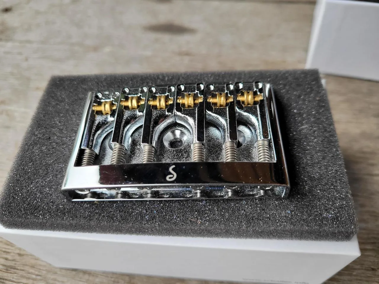 Schaller 3D-6 pevná kobylka