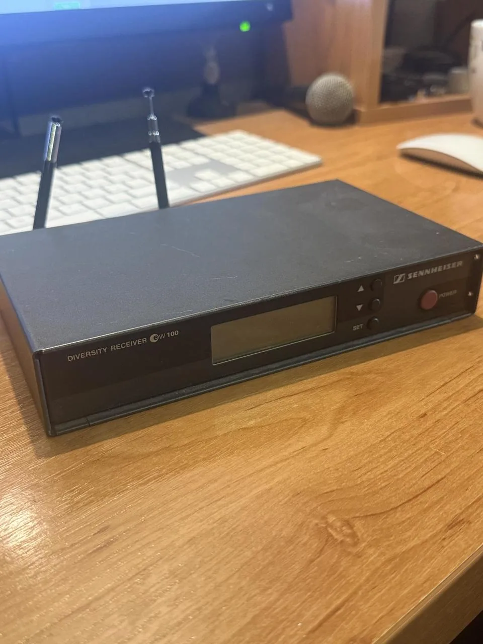 Prodám přijímač Sennheiser EW-100