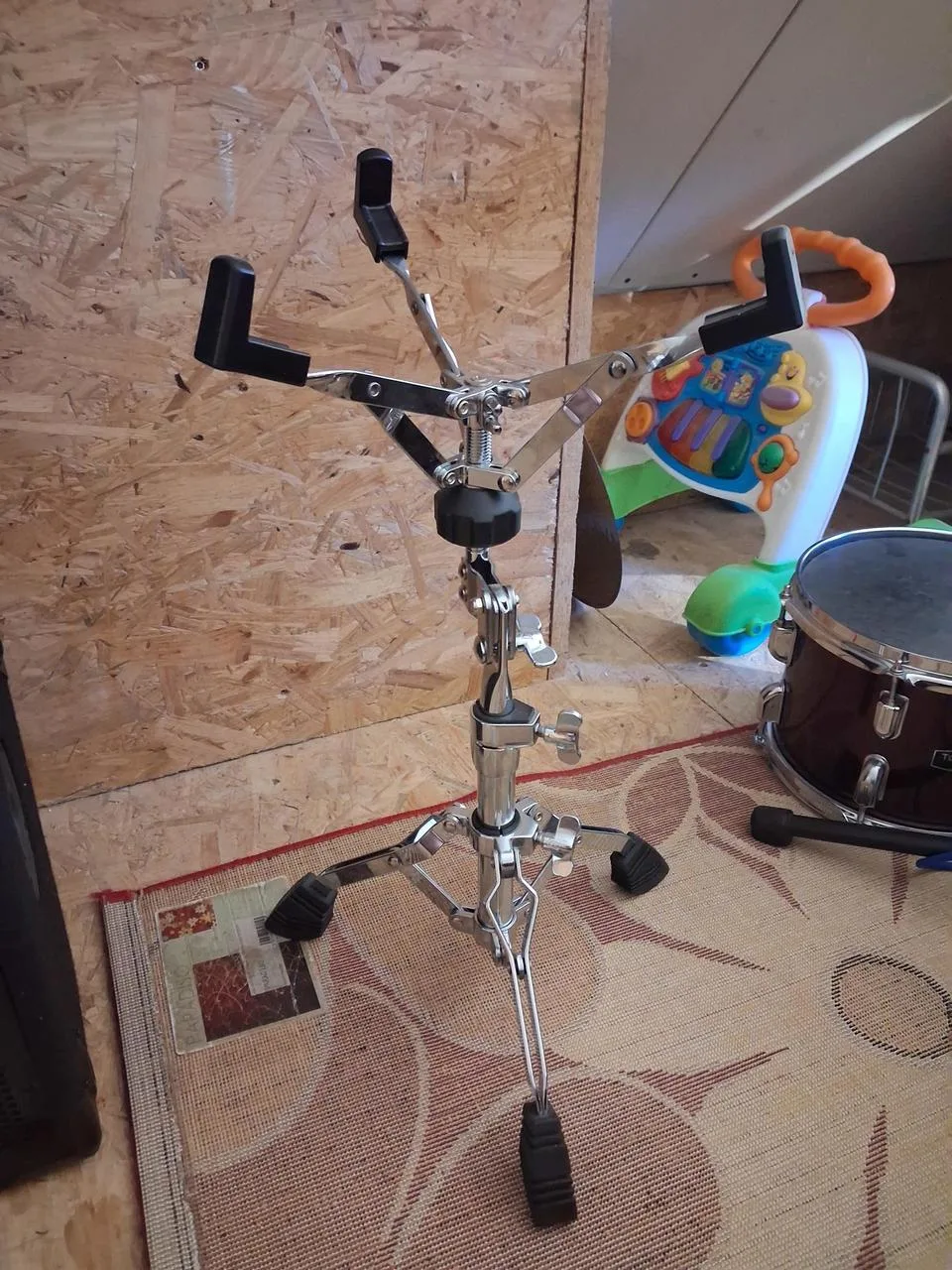 Tama hs40wn stojan na snare 10-12