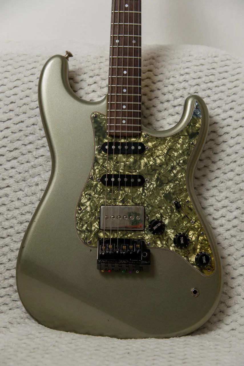 Fender Contemporary Stratocaster 1987 MIJ Japan
