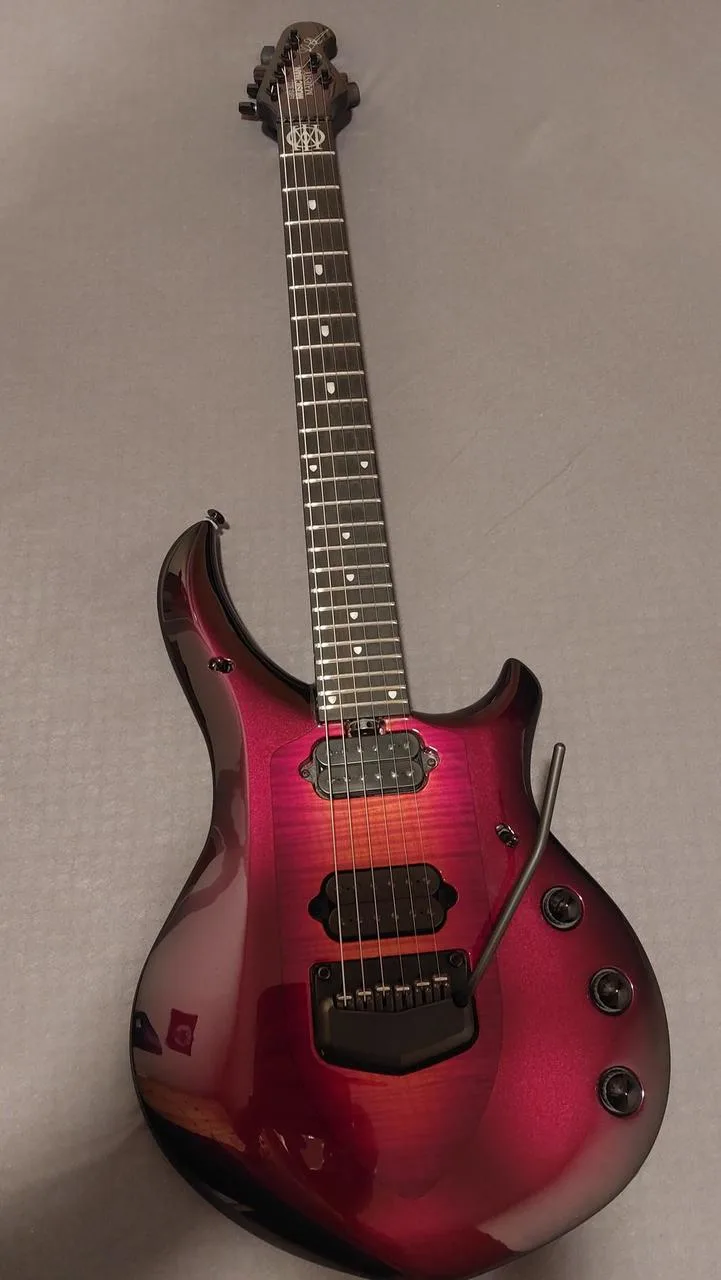 Music Man Majesty6 -Lava Flow