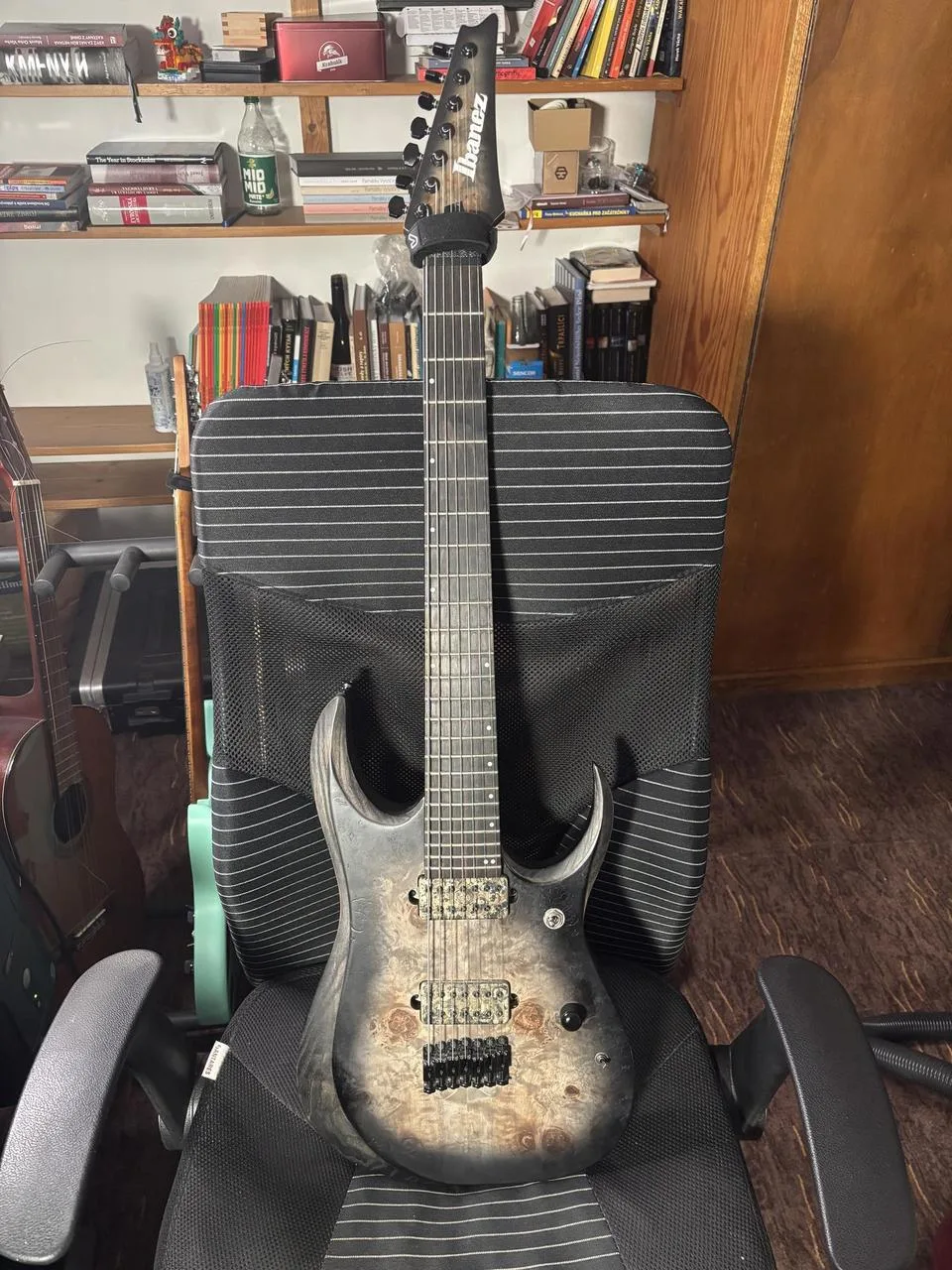 Ibanez RGD71ALPA