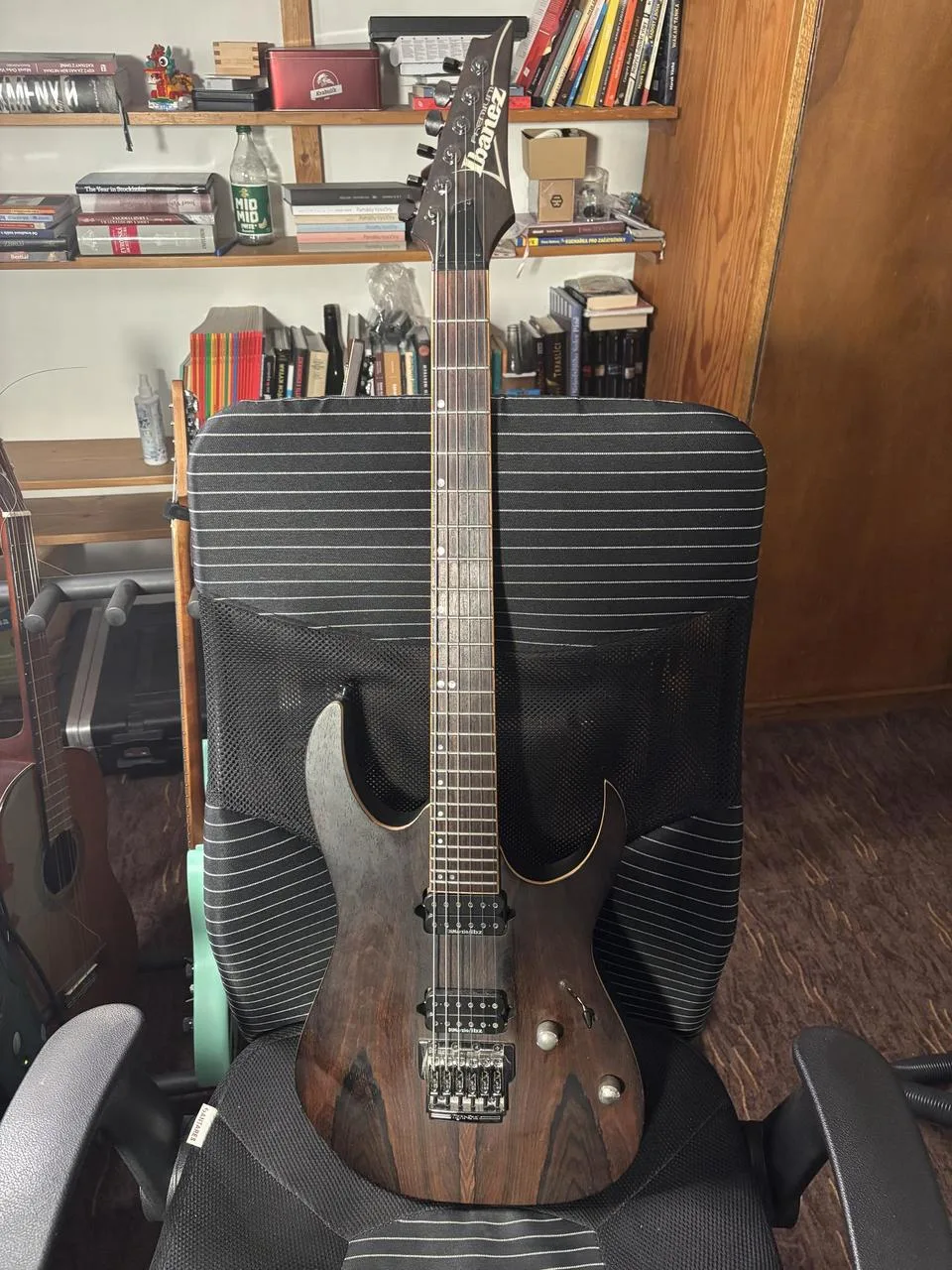 Ibanez RG921WZC