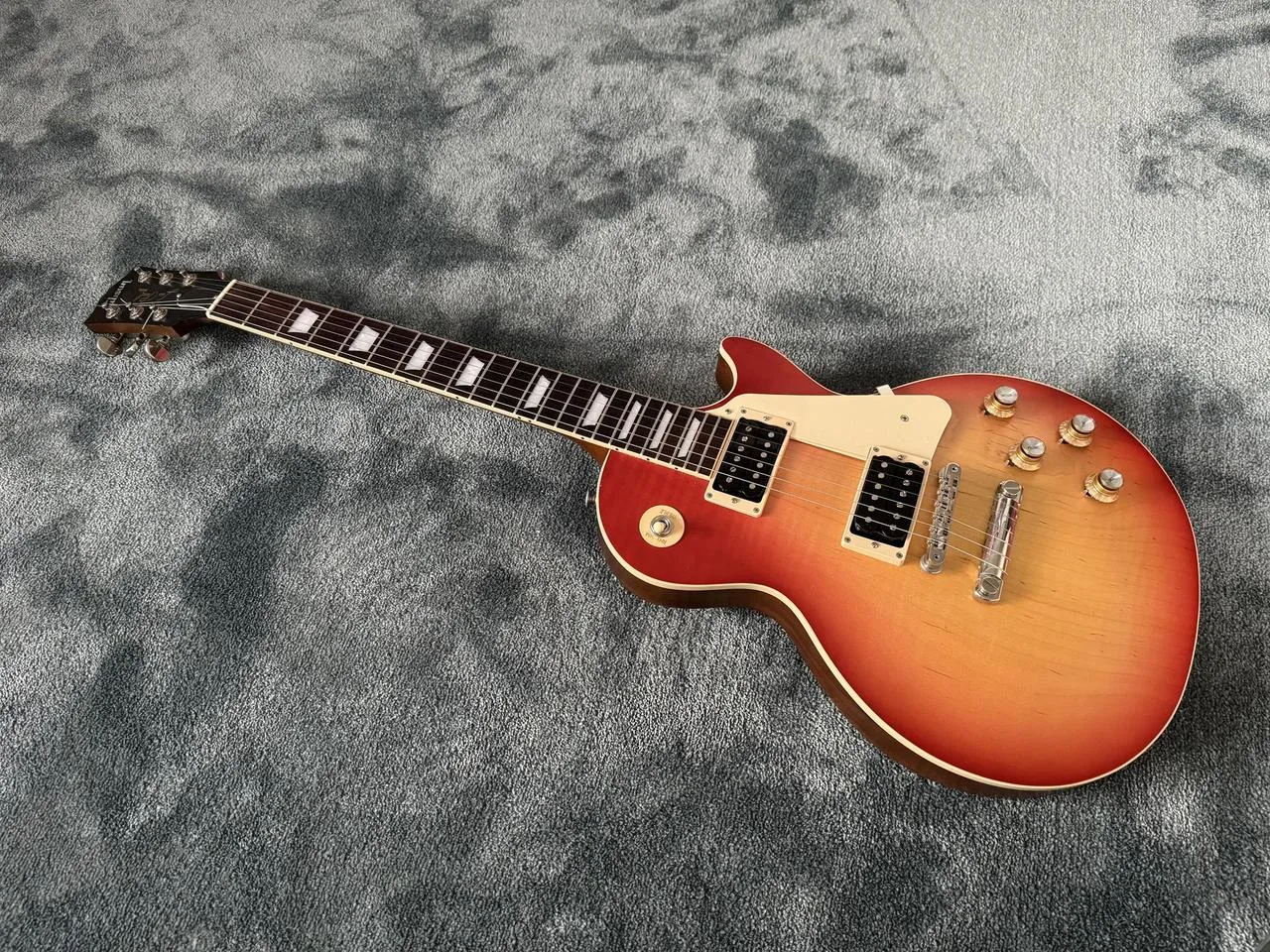 Gibson Les Paul Standard Faded 2023