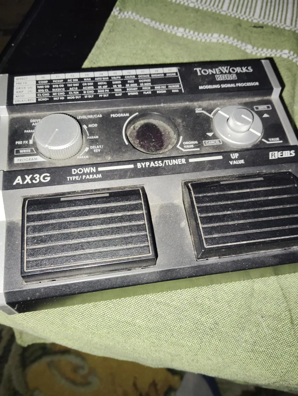 KORG AX3G