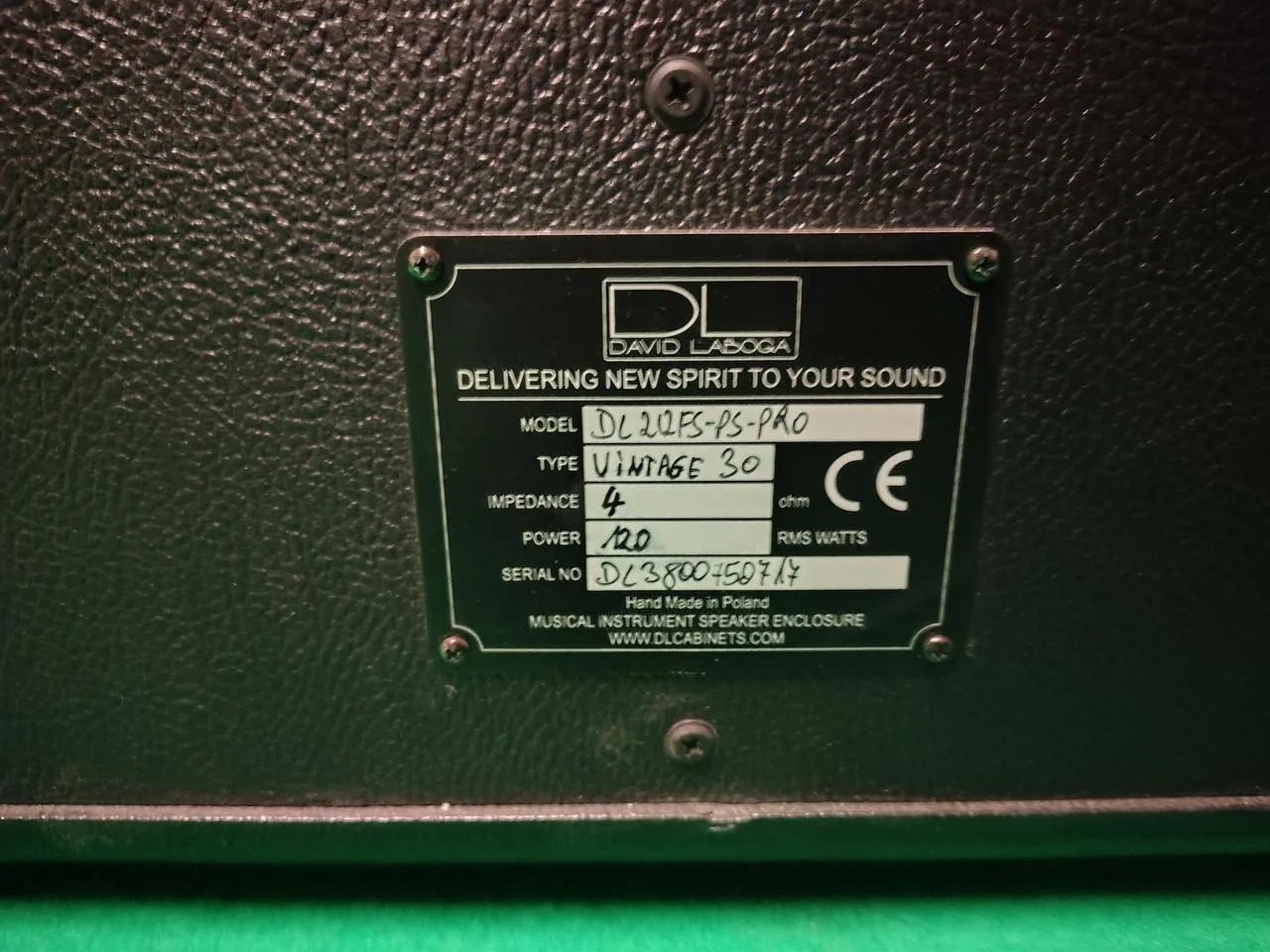 David Laboga 2x12,V30