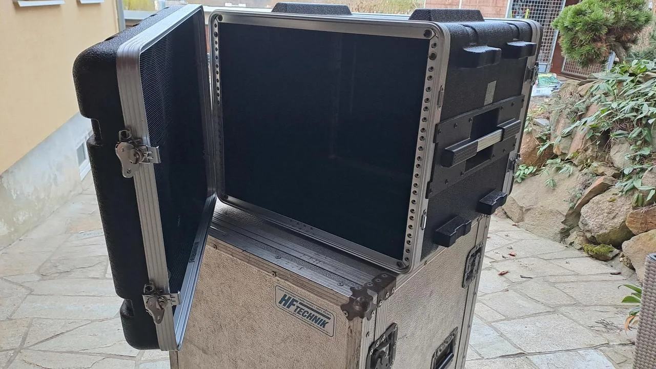 Prodám Rack
