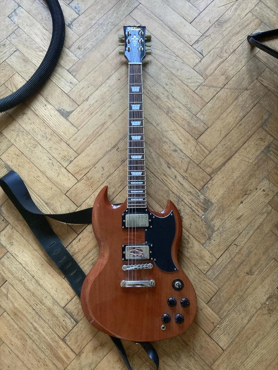 Vintage V6S SG