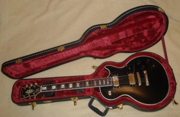 Prodám Luxor Les Paul Custom L200