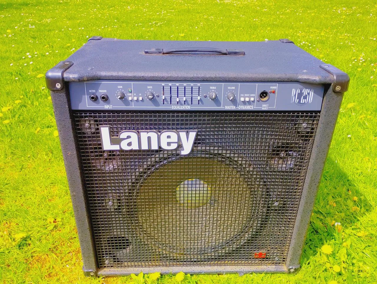 Laney BC 250 -  baskytarové kombo