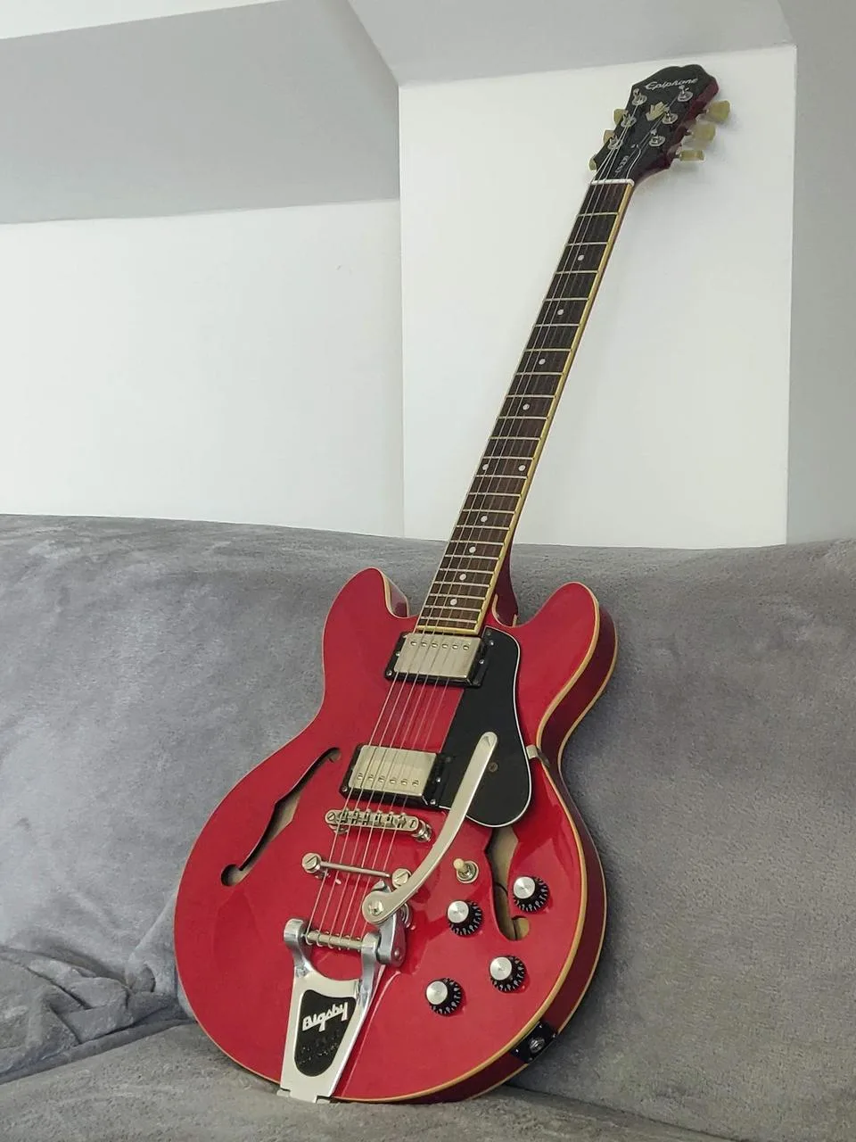 Epiphone ES-339 Pro Bigsby