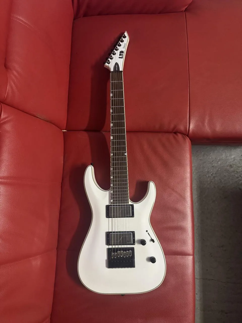 ESP LTD MH 1007 White Evertune