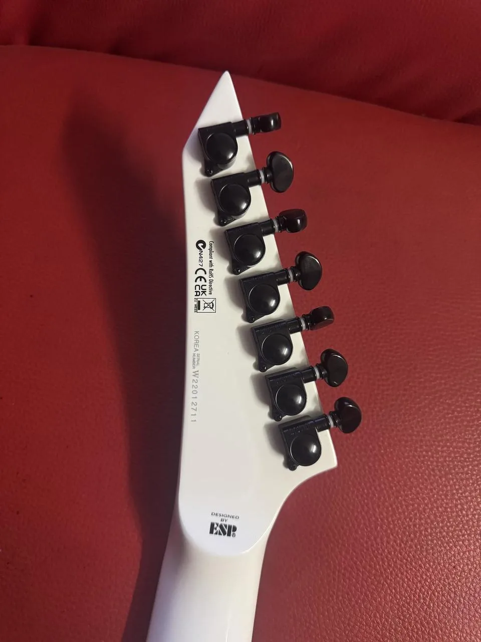 ESP LTD MH 1007 White Evertune