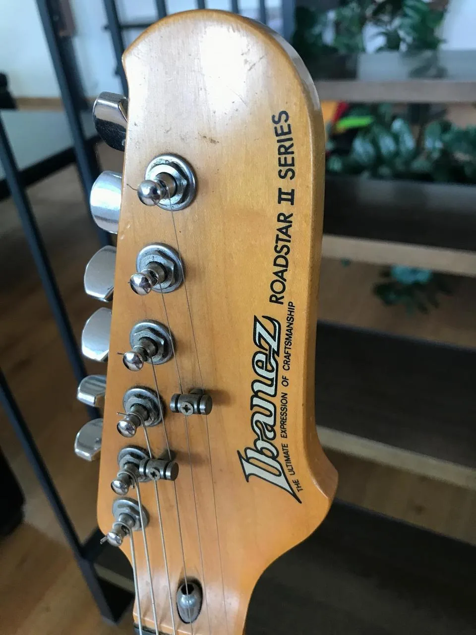 Ibanez Roadstar II - 1984