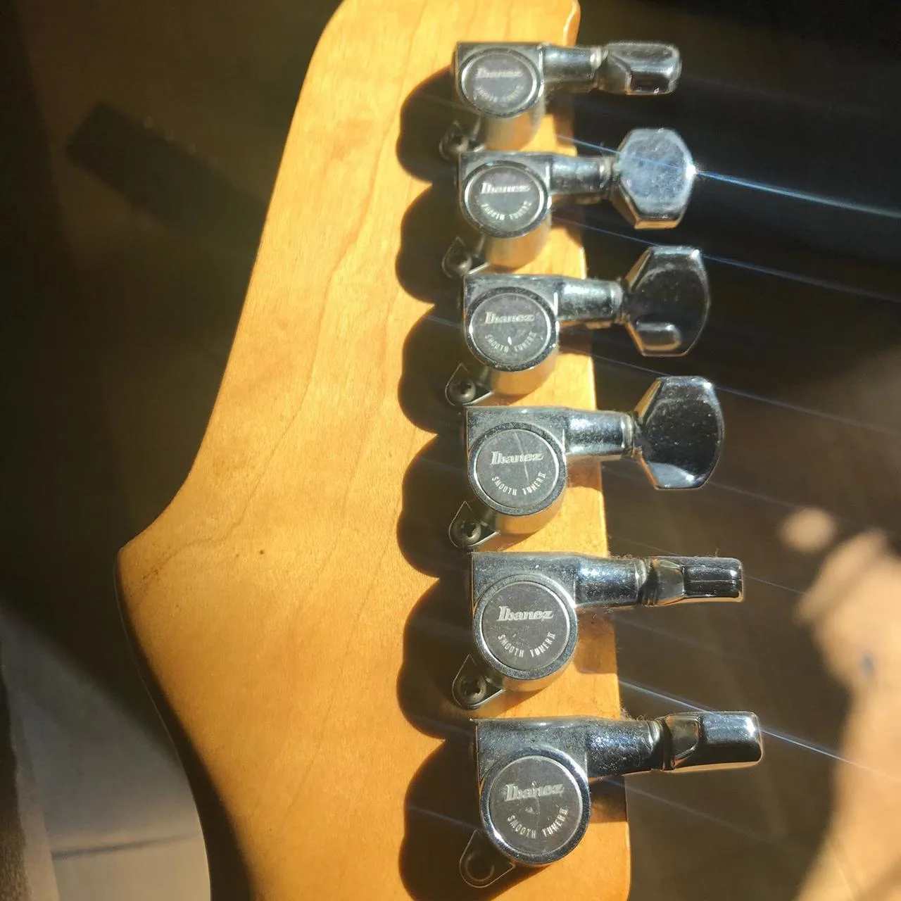 Ibanez Roadstar II - 1984