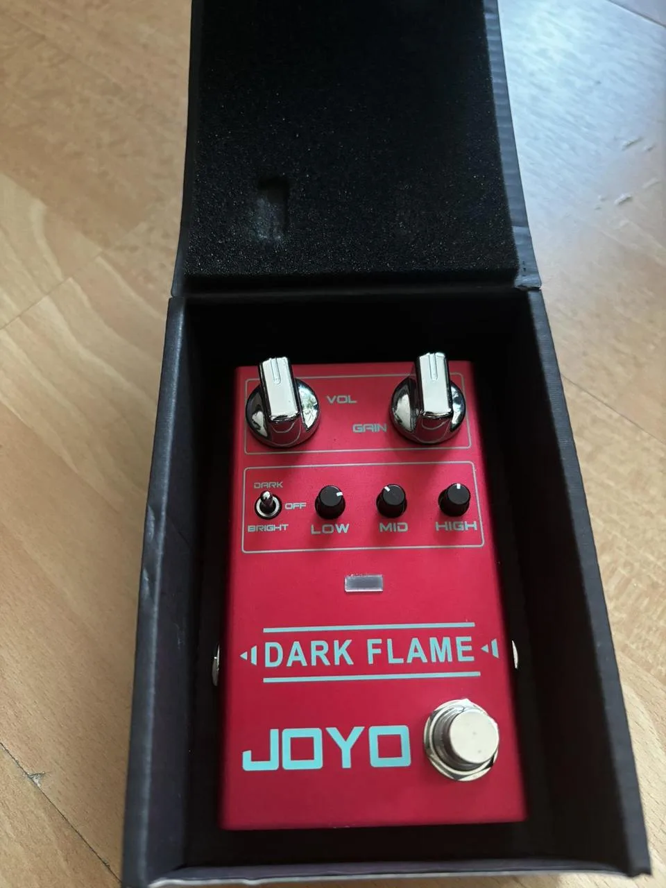 JOYO R-17 Dark Flame – Modern Distortion
