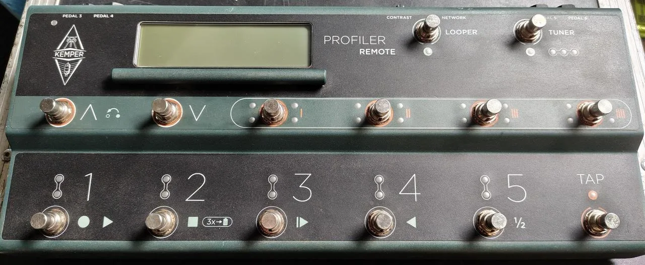 Kemper Profiler Power Rack + profiler remote foot controller