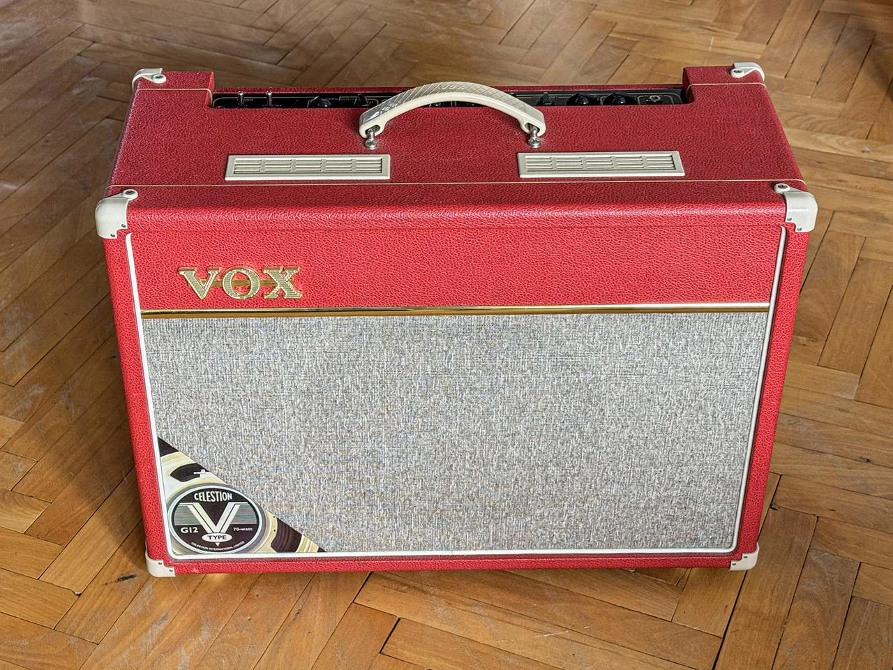 Vox AC15C1 RED LIMITED EDITION