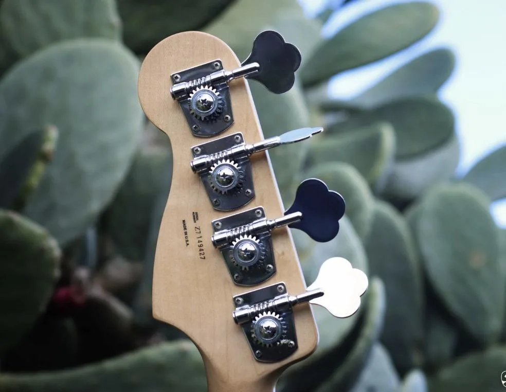 Fender Precision American Highway 2007 neck