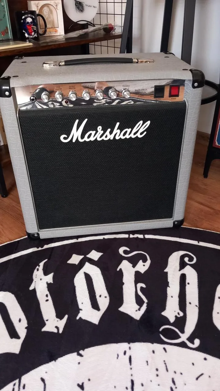 Marshall 2525C Silver Jubilee