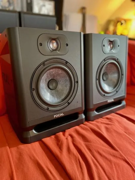 Focal Alpha 65 EVO - prostorový, plastický a detailní zvuk, ideální pro rockové kytary