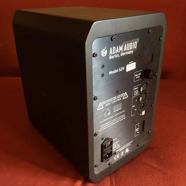 Studiové monitory pro náročné Adam S2V