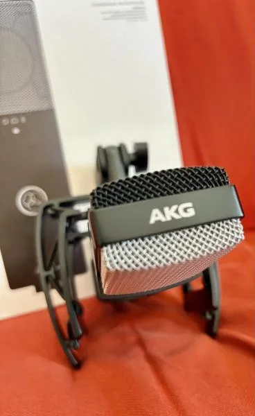 AKG C114 - neuvěřitelně bohatý, čistý, univerzální