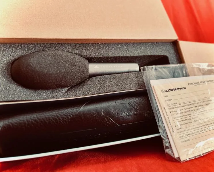 Audio-Technica AE5100 - tužka s velkou membránou a velkým čistým zvukem
