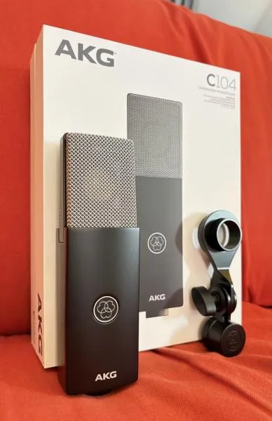 AKG C104 - kvalitní, čistý a univerzální