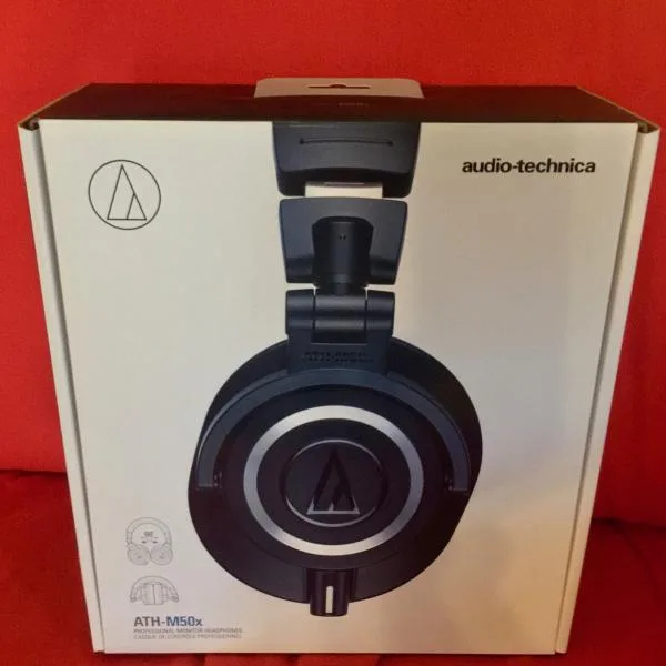 Jedny z nejoblíbenějších uzavřených sluchátek Audio-Technica ATH-M50X