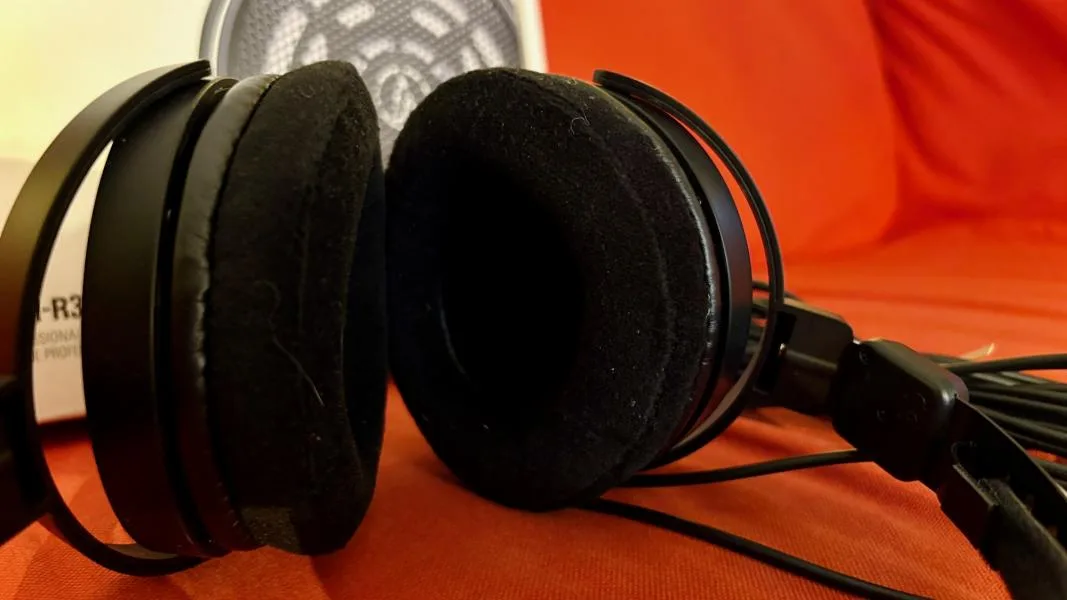 Audio-technica ATH-R30x - nejlevnější co doporučit