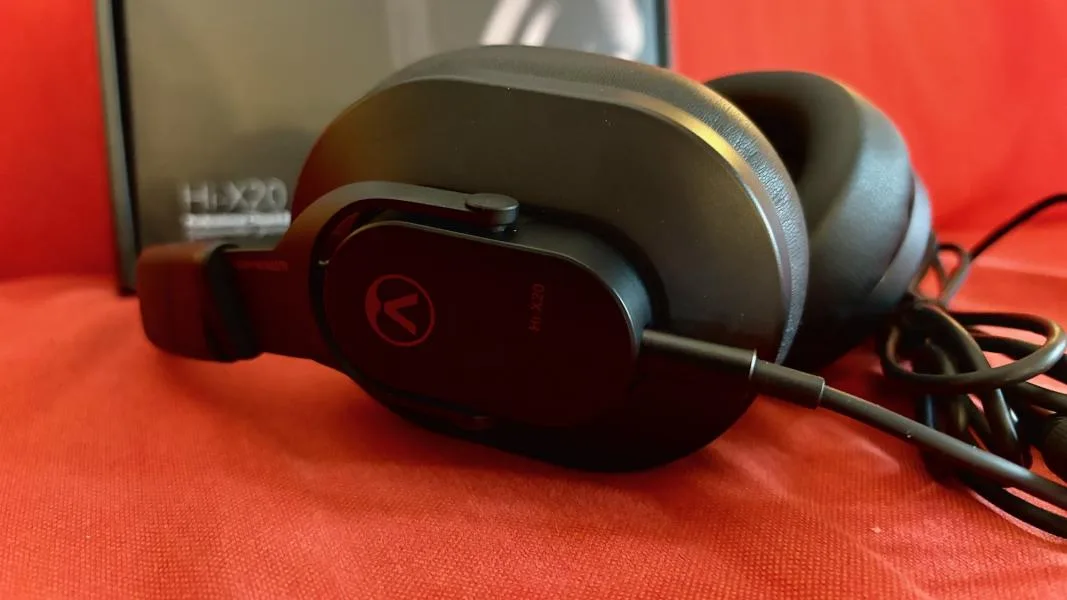 Austrian Hi-X20 - výrazně vylepšená X15/25