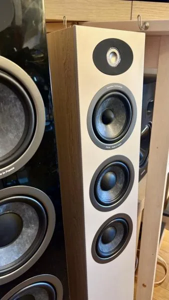 Focal Theva N2 - živé, plné, měkké, prostorové
