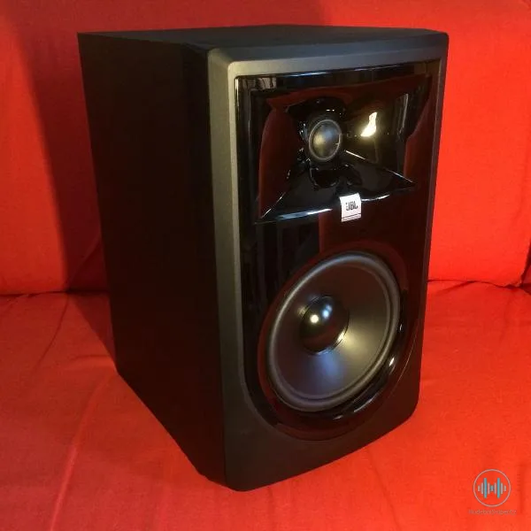 Vylepšená řada monitorů JBL LSR306 MKII