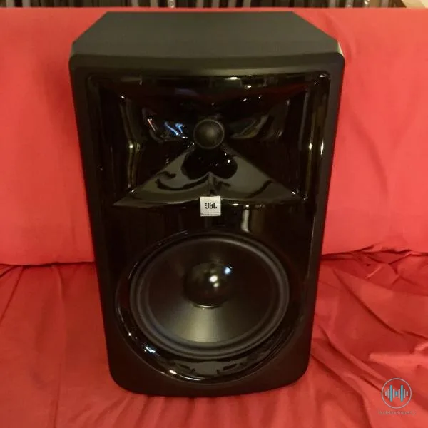 JBL LSR308P MKII - Největší z nové řady monitorů