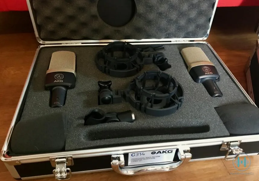Spárovaná dvojice AKG C314, modernizovaný z C414