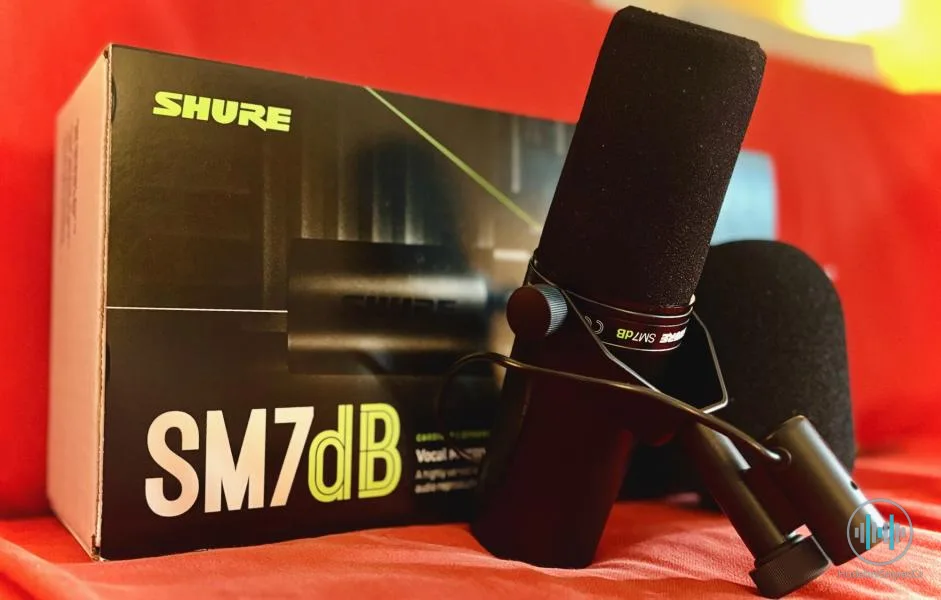 Shure SM7dB - Slavný intimní příjemňák včetně zesílení