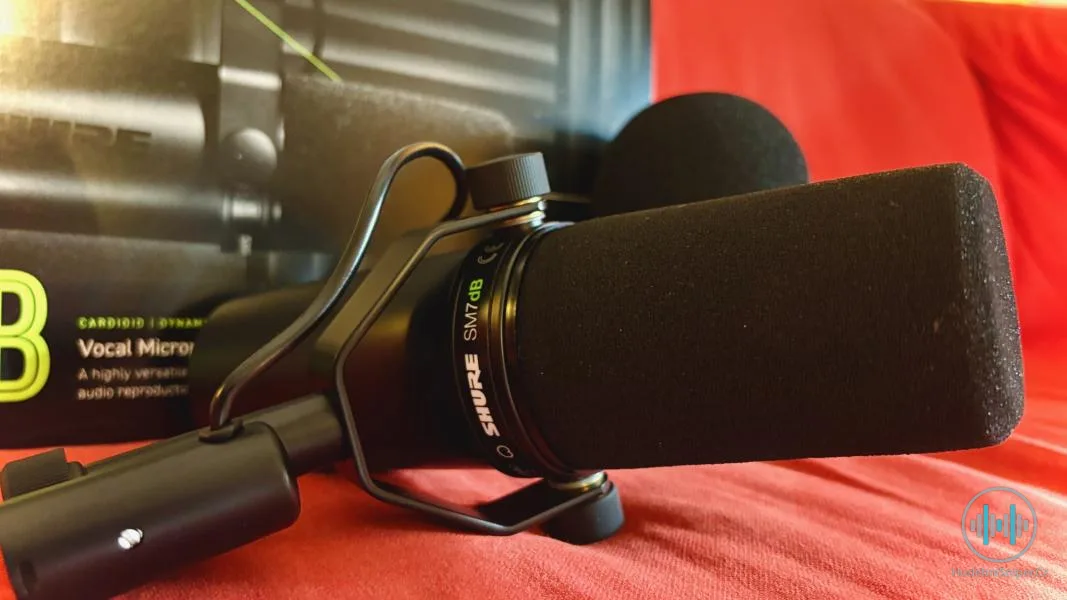 Shure SM7dB - Slavný intimní příjemňák včetně zesílení