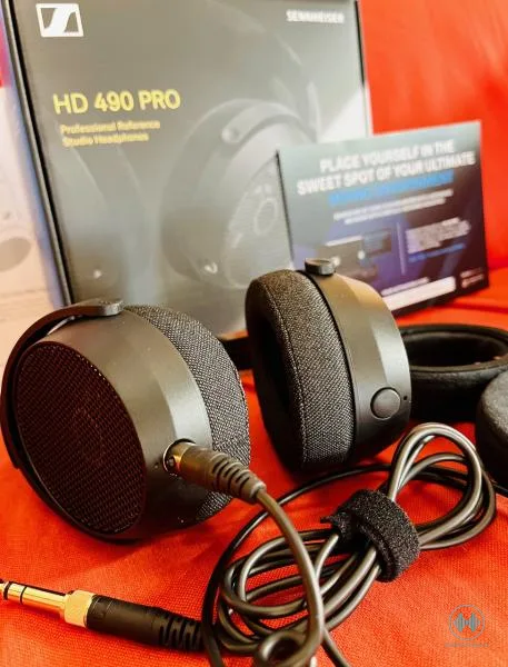 Sennheiser HD 490 PRO - prostorová, kultivovaná  a víceúčelová