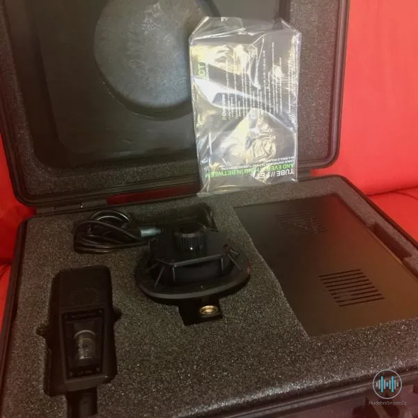 Lampa i FET v jednom - Lewitt LCT 940 Authentica