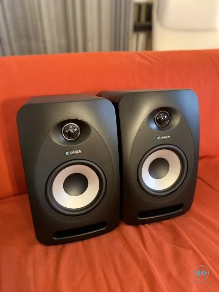 Tannoy Reveal 502 - Šikovné čisté příjemné monitory