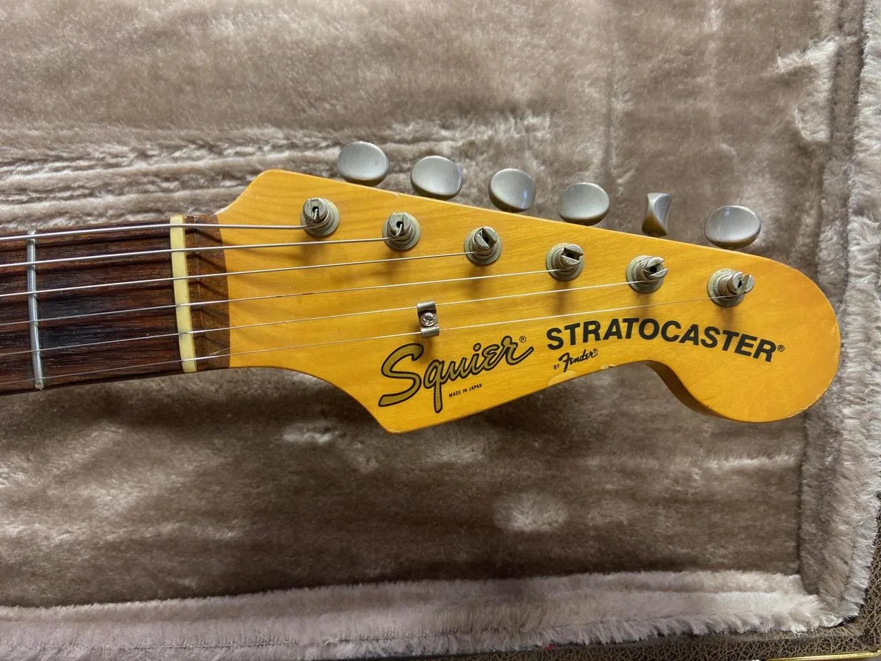 JV SQUIER Stratocaster 1983 VIDEO